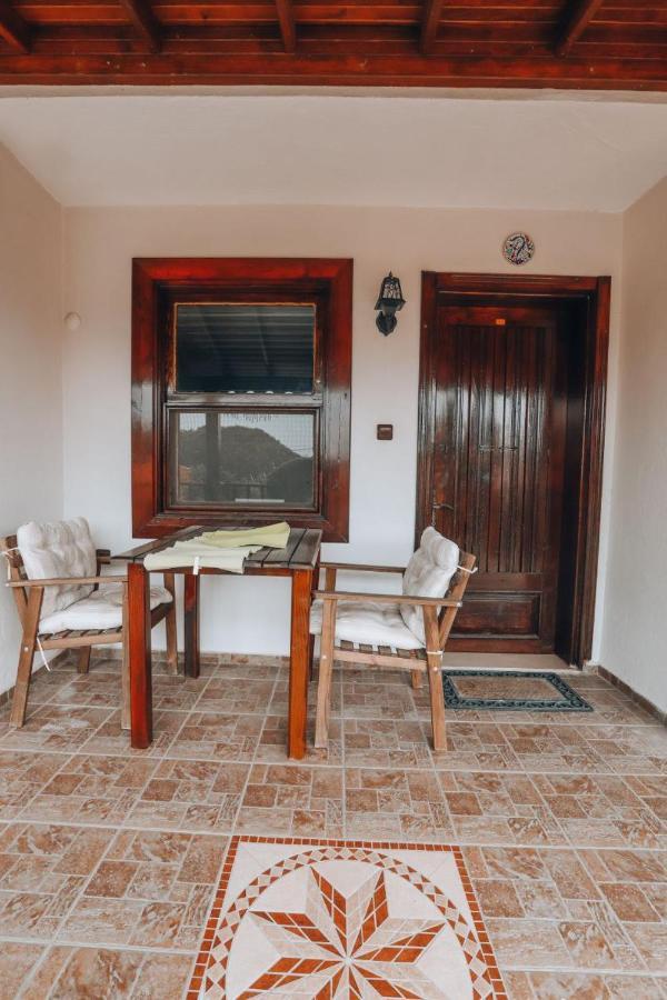 Akropolis Guest House Bergama Exterior photo