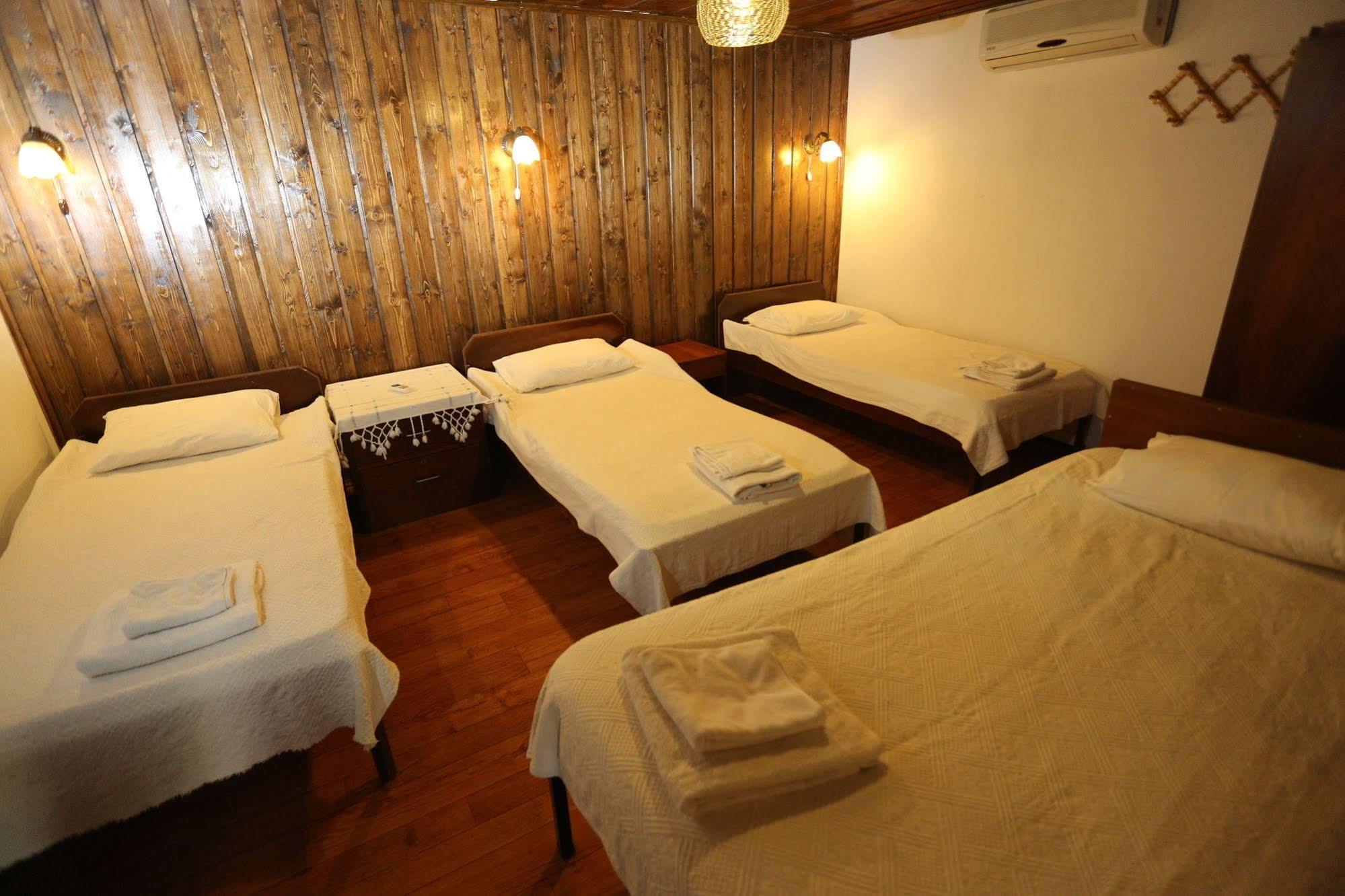 Akropolis Guest House Bergama Exterior photo